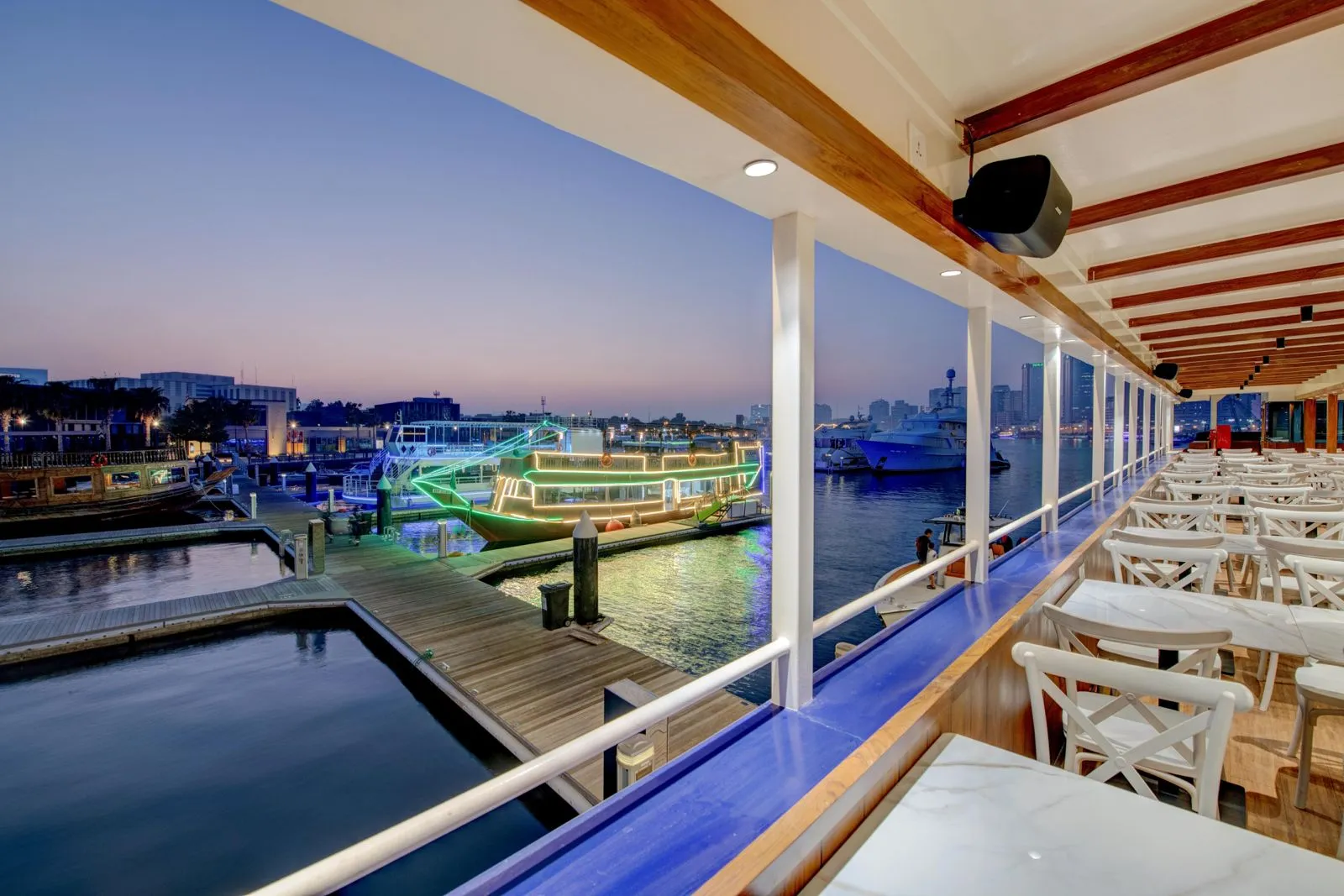 Catamaran Cruise in Creek with Dinner Buffet